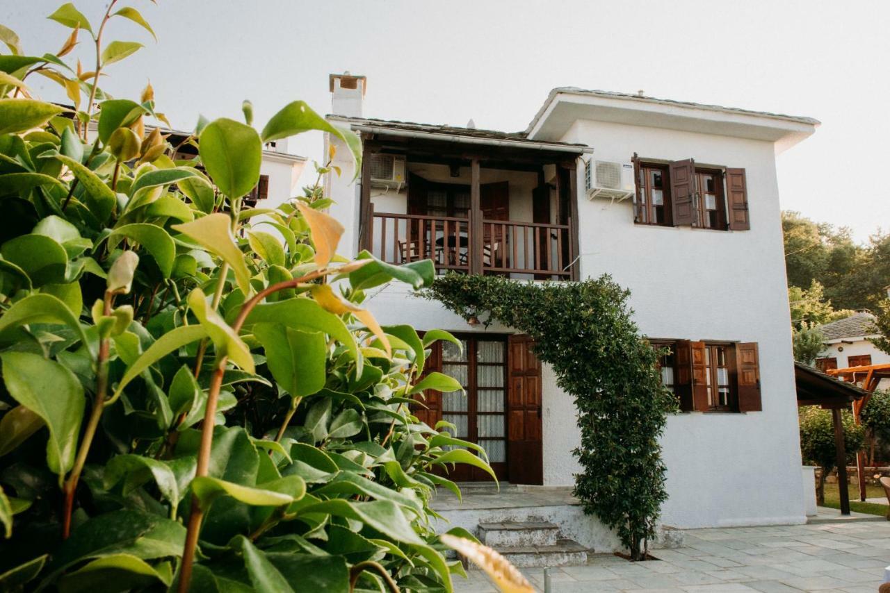 Tampakeika Apartment Mouresi Bagian luar foto